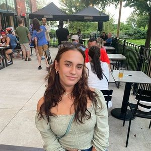 Meet your Posher, Erica